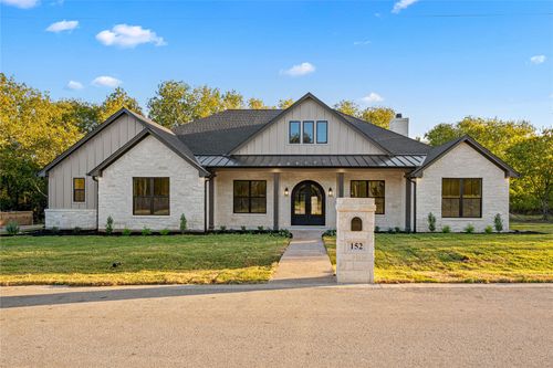 152 N Big Red Way, China Spring, TX, 76633 | Card Image