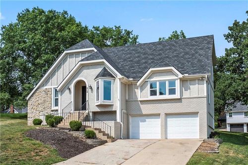 312 Nw Locust St, Lee's Summit, MO, 64064-1479 | Card Image