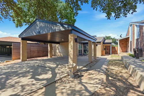 1518 El Camino Real, Euless, TX, 76040-6557 | Card Image