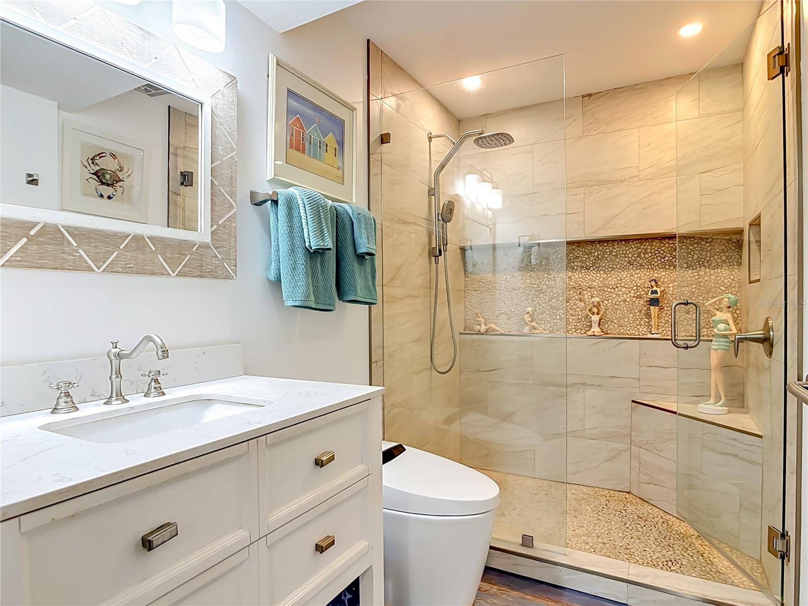 Residential in DAYTONA BEACH 5