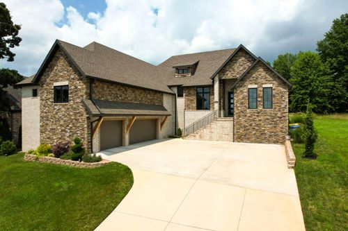 3247 W Bluffview St, Springfield, MO, 65810-7514 | Card Image