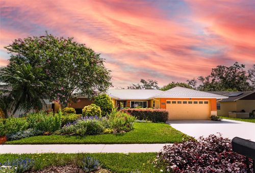 104 Foxwood Dr, Brandon, FL, 33510-4011 | Card Image