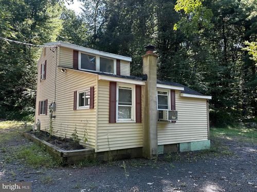 93 Mountain Side Lane, CATAWISSA, PA, 17820 | Card Image