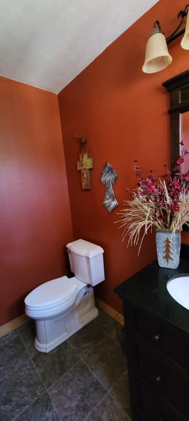 298 Highway 127, House other with 2 bedrooms, 3 bathrooms and null parking in Eagle Nest NM | Image 7