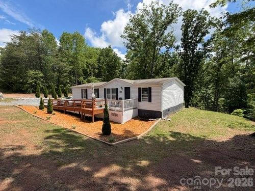 744 Deer Park Rd, Nebo, NC, 28761-8743 | Card Image