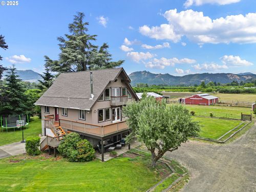 465 Big Bend Rd, Roseburg, OR, 97471-9600 | Card Image