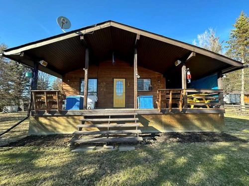 {{alt}} | Card Image