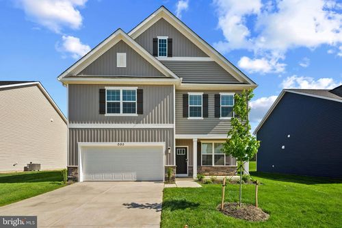 325 Atkinson St, SHENANDOAH JUNCTION, WV, 25442 | Card Image