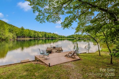 609 Haven Dr, Saluda, NC, 28773-8774 | Card Image