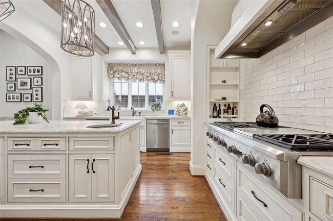 3404 Marquette St, House other with 5 bedrooms, 8 bathrooms and null parking in Dallas TX | Image 17