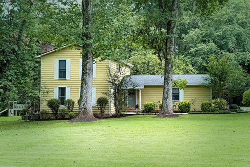 2251 Fox Chase Ln, Cookeville, TN, 38506-5657 | Card Image