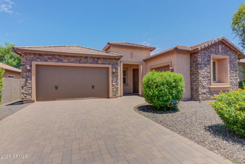 3016 E Maplewood St, Gilbert, AZ, 85297-7697 | Card Image