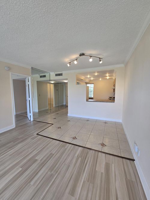 405-2900 N Palm Aire Dr, Pompano Beach, FL, 33069-3461 | Card Image