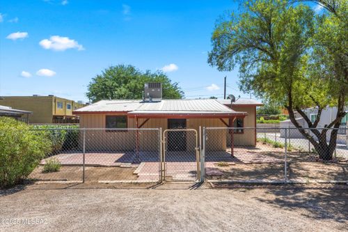 4228 N 16th Place, Tucson, AZ, 85705 | Card Image