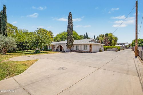 4015 W Topeka Dr, Glendale, AZ, 85308-7536 | Card Image