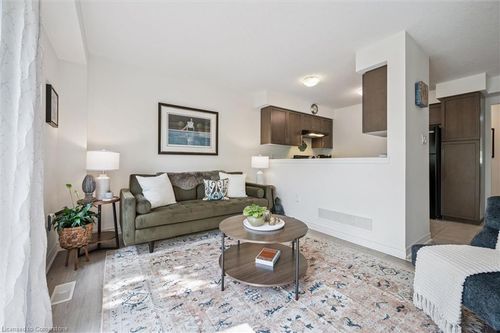 51 Oldfield Dr, Guelph, ON, N1L0K6 | Card Image