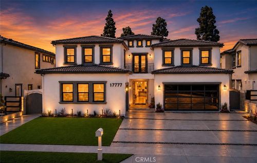 17777 Joshua Cir, Fountain Valley, CA, 92708-4451 | Card Image