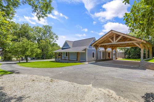 508 Johnson St, Pickens, SC, 29671-2424 | Card Image