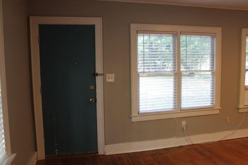 927 S Flood Ave, Norman, OK, 73069-4504 | Card Image