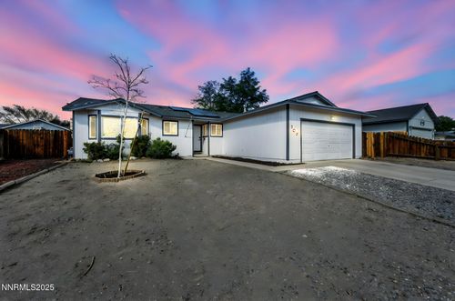 103 Michaelsen Dr, Fernley, NV, 89408-7542 | Card Image