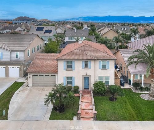 7070 Cottage Grove Dr, Eastvale, CA, 92880-3492 | Card Image