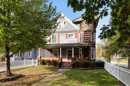 276 Harrison St, Elyria, OH, 44035-5145 | Card Image
