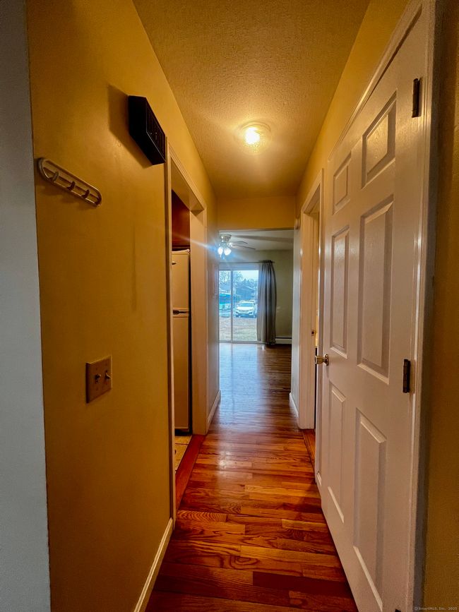 APT-14 - 70 Brown Ave, Condo with 2 bedrooms, 2 bathrooms and null parking in Griswold CT | Image 10