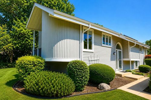 1-5915 Taylor Avenue, Mount Pleasant, WI, 53403 | Card Image