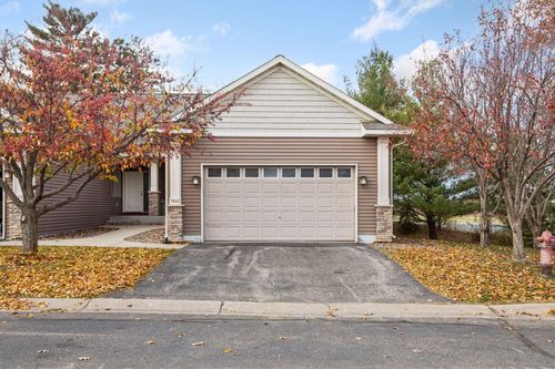 5862 Oakgreen Ct N, Oak Park Heights, MN, 55082-6761 | Card Image