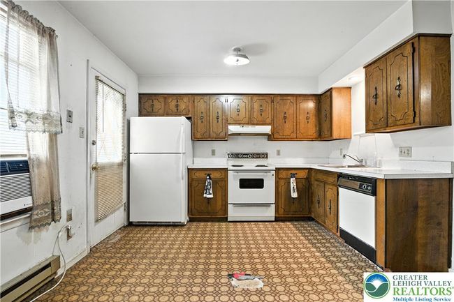 2818 Klein St, Townhouse with 3 bedrooms, 2 bathrooms and null parking in Allentown PA | Image 17