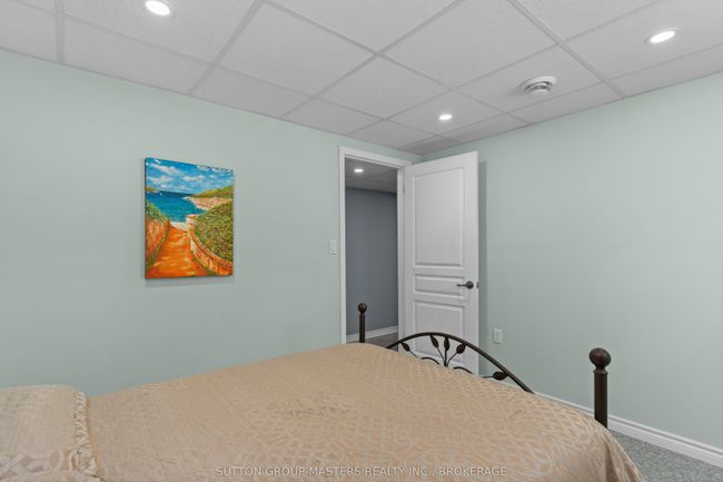 324 13 Island Lake Rd, House other with 4 bedrooms, 4 bathrooms and 15 parking in Godfrey ON | Image 33