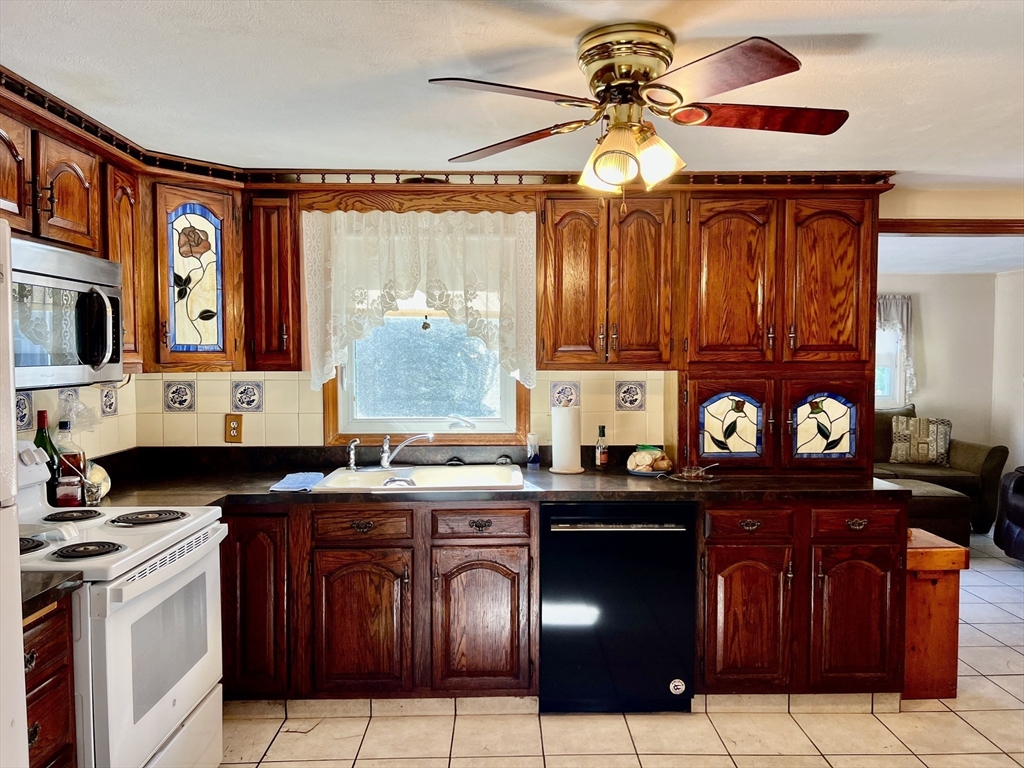Residential in Millbury 3