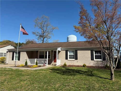 4900 Conestoga Rd, Virginia Beach, VA, 23462-5824 | Card Image