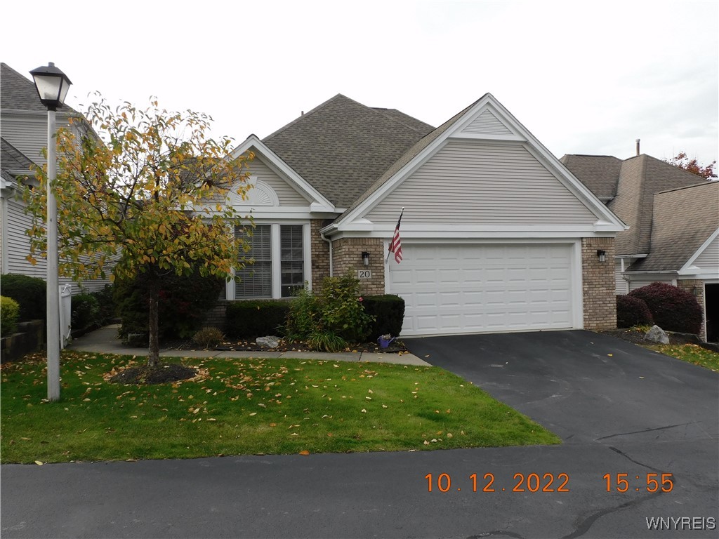Brookins Green Dr, Orchard Park, NY 14127