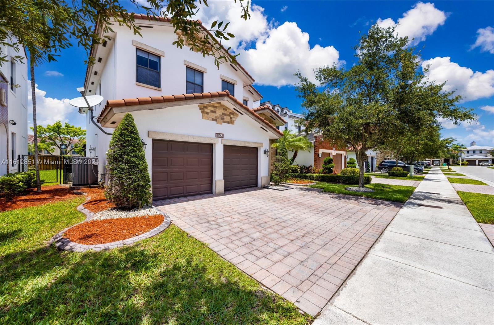 70th Ln, Doral, FL 33178