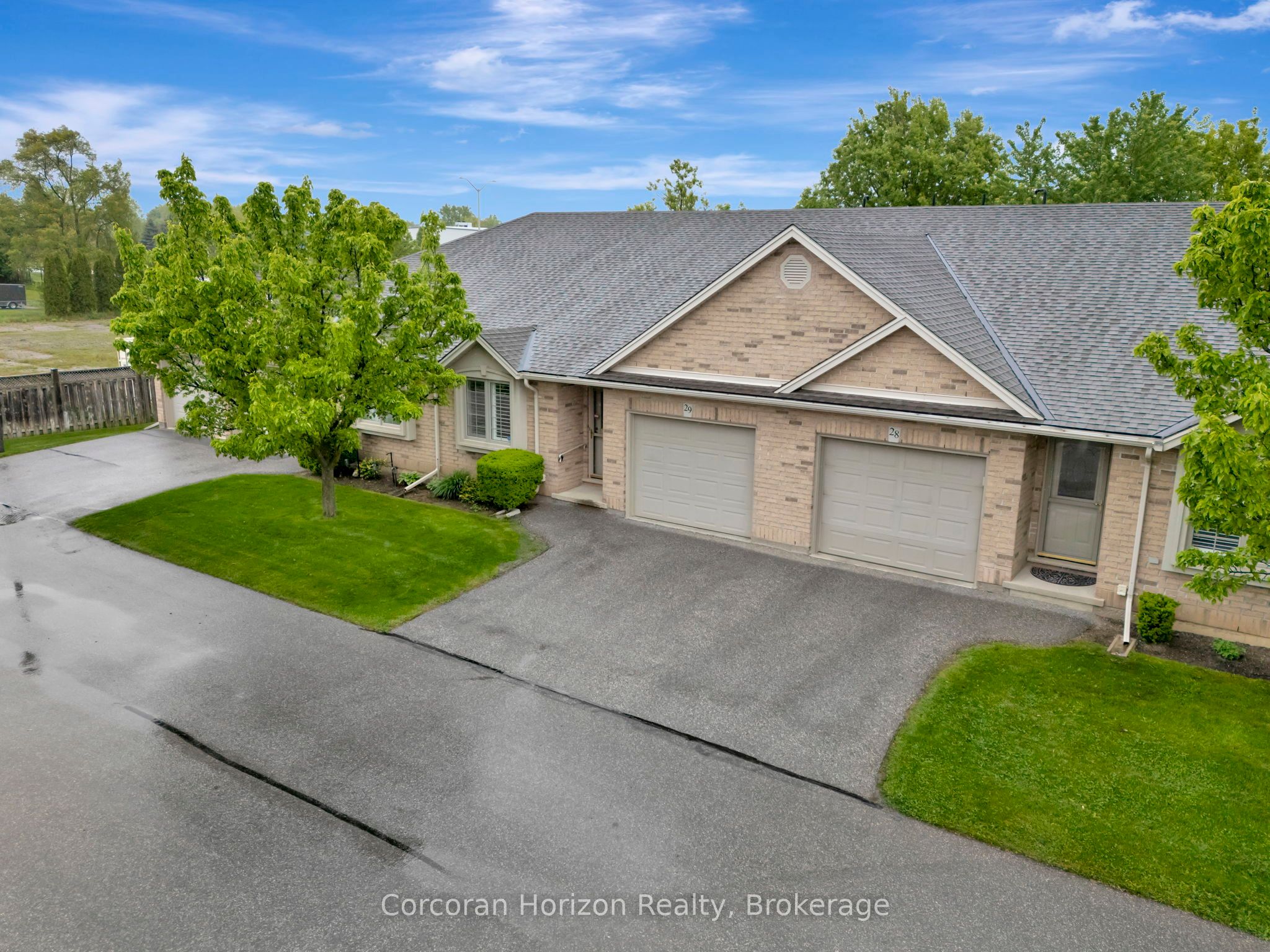 29 - 385 Park Rd N, For Sale in Brantford - Zoocasa
