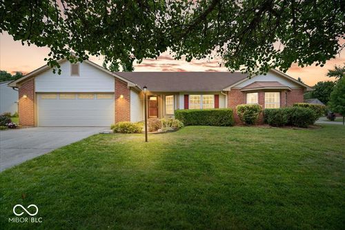 5354 Gateway Ave, Noblesville, IN, 46062-8316 | Card Image