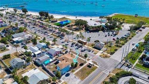 apt-1-5737 Shore Blvd S, GULFPORT, FL, 33707-6058 | Card Image