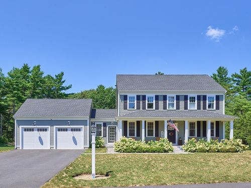 25 Cobblestone Ln, Middleboro, MA, 02346-4218 | Card Image