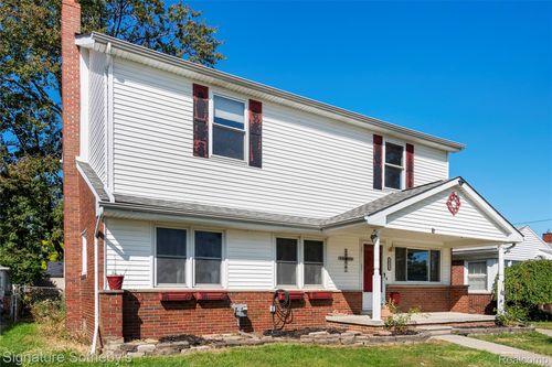 28231 Groveland St, Roseville, MI, 48066-2476 | Card Image