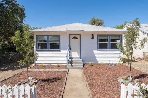 6454 11th Ave, Lucerne, CA, 95458 | Card Image