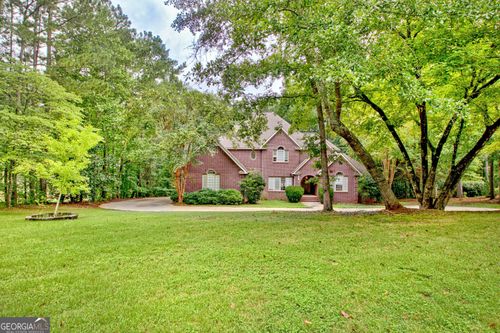 209 Canterbury Dr, Lagrange, GA, 30241-9641 | Card Image