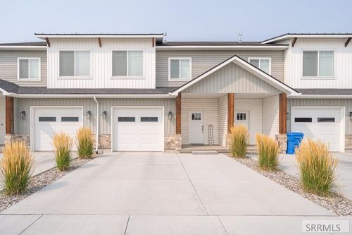456 S 3rd W, Sugar City, ID, 83448-1252 | Card Image
