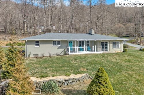 11974 Us Highway 421 N, Zionville, NC, 28698-9032 | Card Image