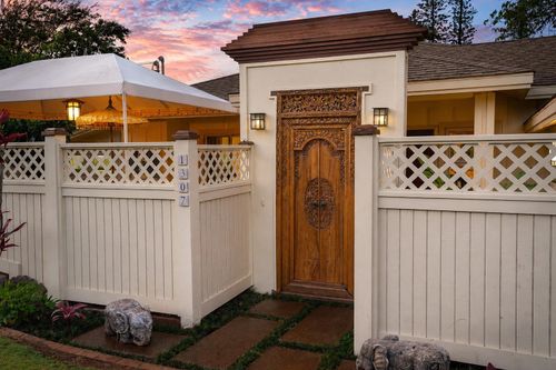1307 Jasmine Dr, Lanai City, HI, 96763-8125 | Card Image