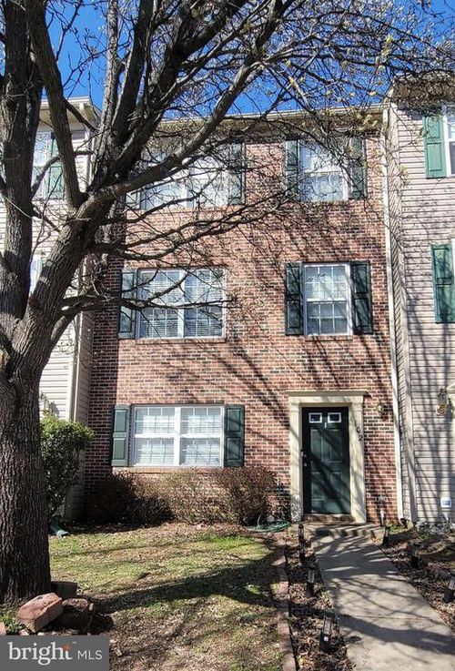 102 Regina Ln, FREDERICKSBURG, VA, 22405-8719 | Card Image