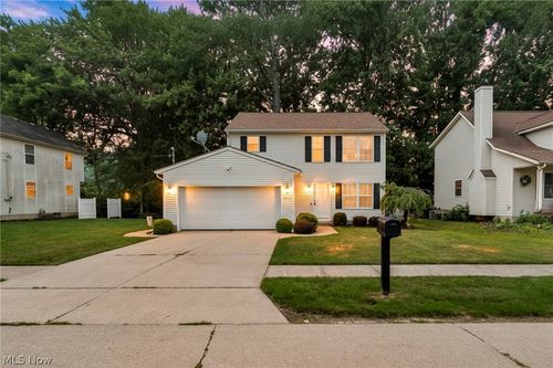 6472 Monroe Ln, North Ridgeville, OH, 44039-5306 | Card Image