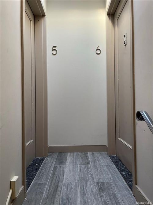 apt-5-17 Cedar St, Dobbs Ferry, NY, 10522-1725 | Card Image