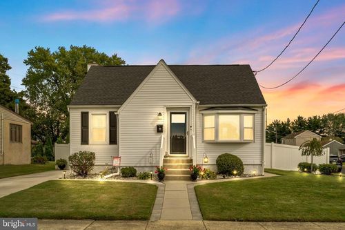 39 Worthington Ave, BELLMAWR, NJ, 08031-2146 | Card Image