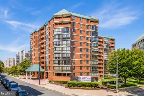 502-1001 N Randolph St, ARLINGTON, VA, 22201-5605 | Card Image